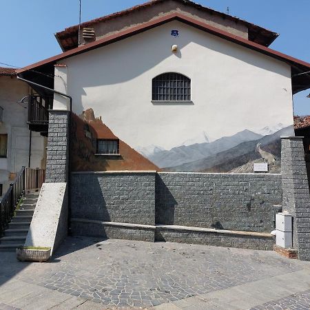 Villa Casa Del Rustico, Indipendente Vista Sacra Con Dipinto Caprie Exterior foto